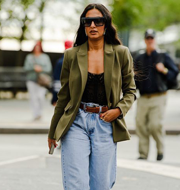 Women's casual spring look